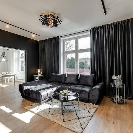 Jan III Sobieski - Luksusowy Apartament L Z Darmowym Prywatnym Parkingiem Gliwice Exterior foto