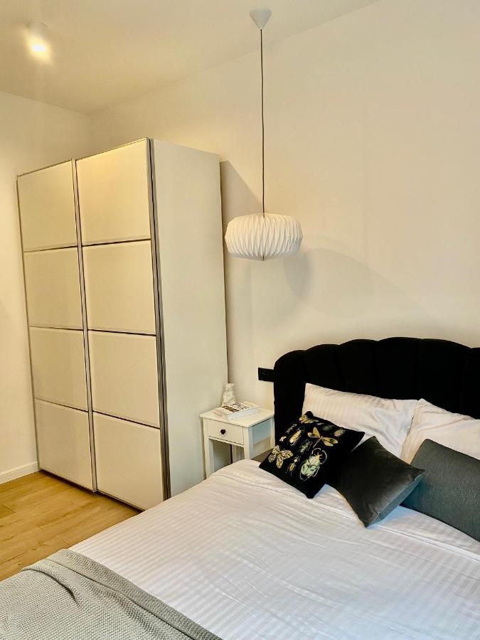 Jan III Sobieski - Luksusowy Apartament L Z Darmowym Prywatnym Parkingiem Gliwice Exterior foto